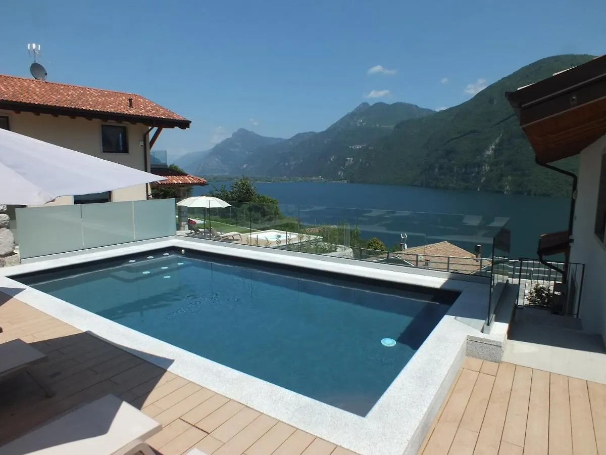 Апартаменты Rocca D'Anfo B&B-Apartments Lake View