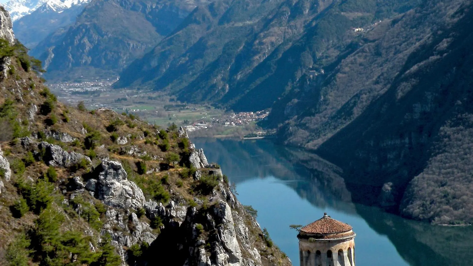Rocca D'Anfo B&B-Apartments Lake View Apartment