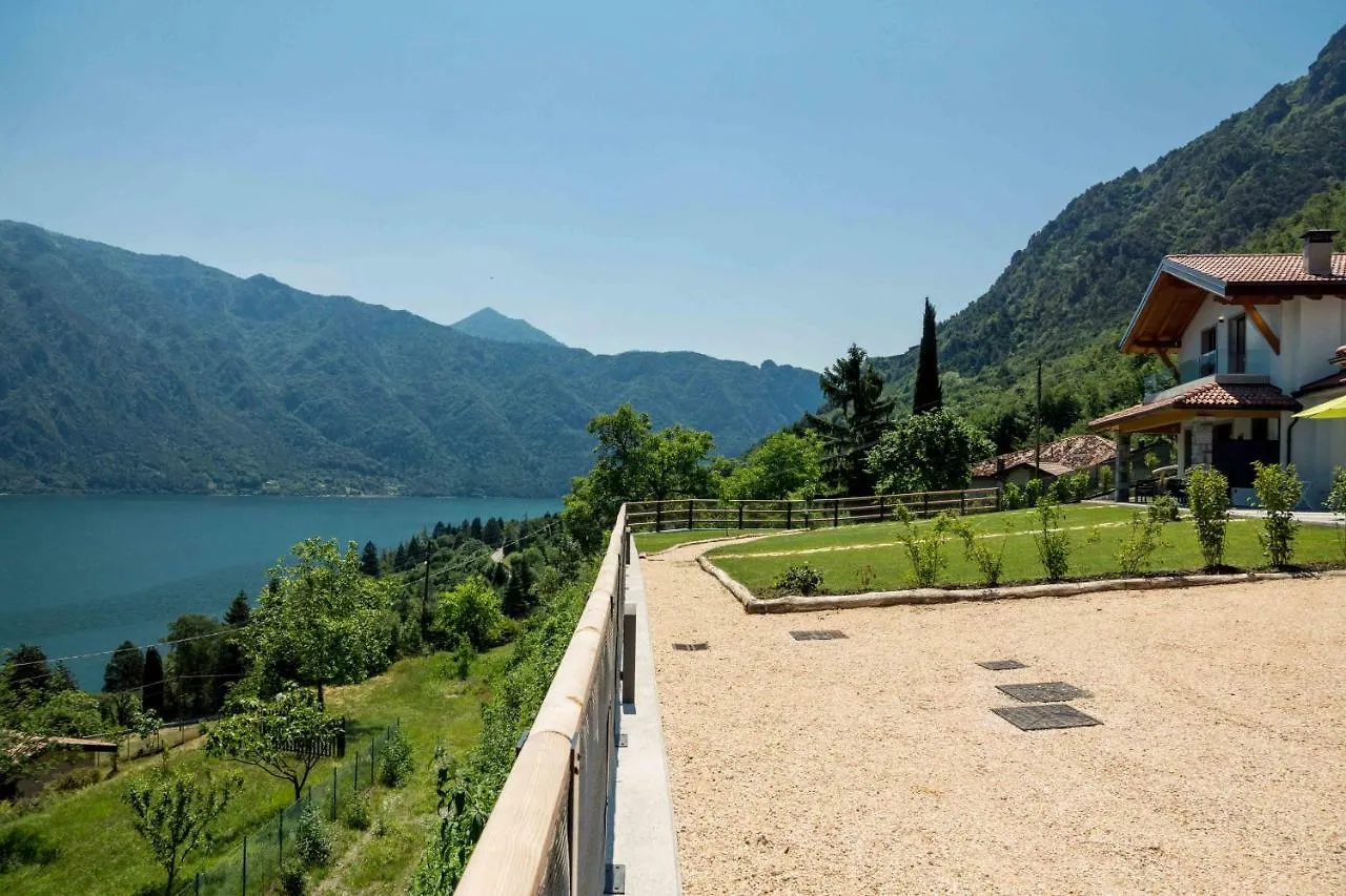 Rocca D'Anfo B&B-Apartments Lake View Italien